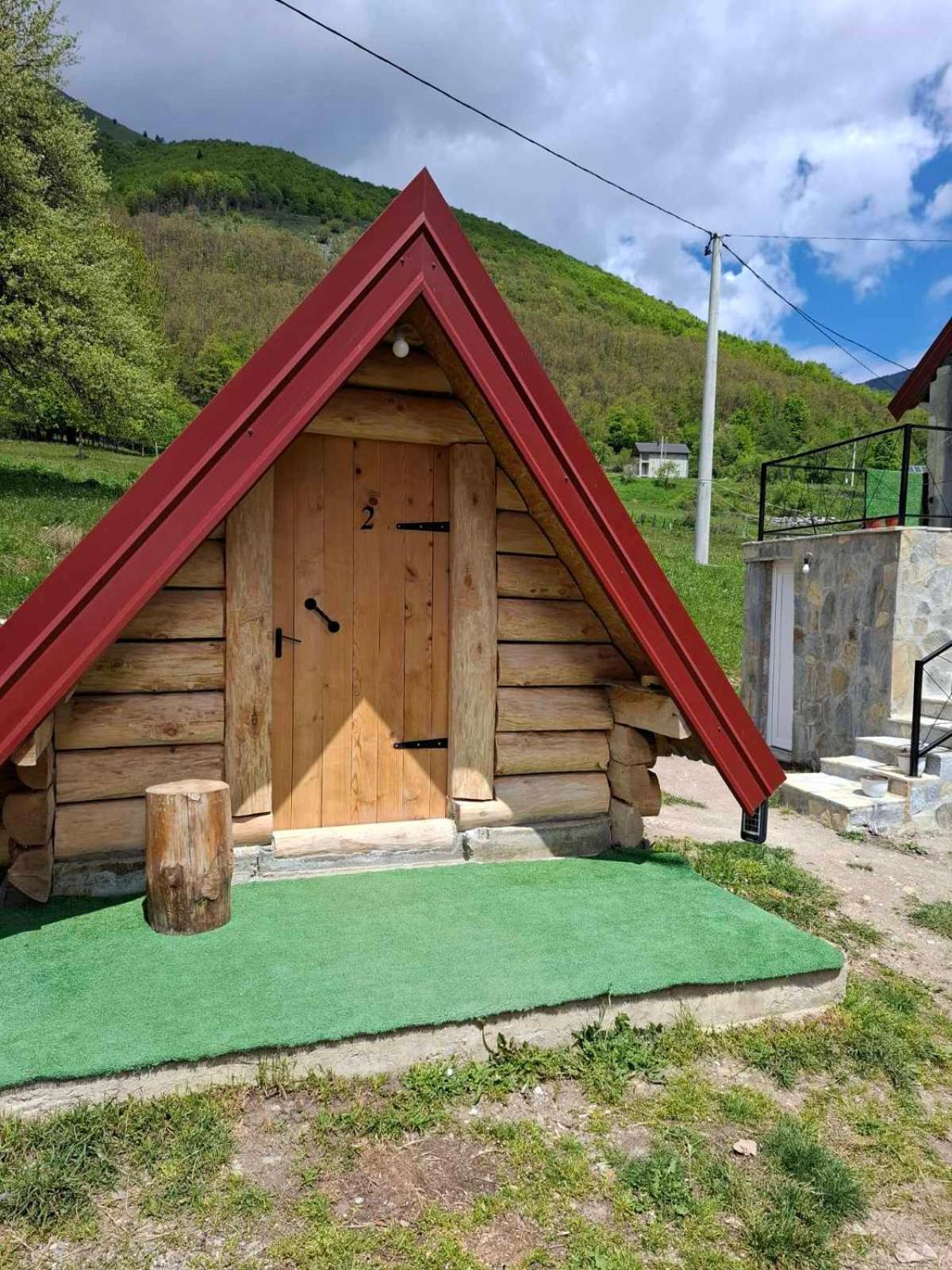 Bungalows Malagic Gusinje Exterior photo